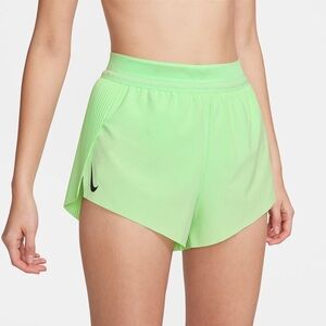 Nike Aeroswift Mid-Rise Shorts